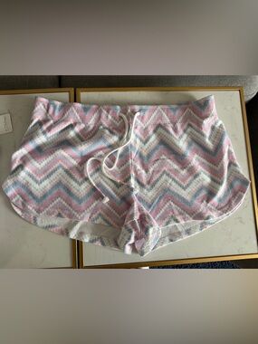 P.J. Salvage Chevron Knit Lounge Shorts in Pink, Blue, White. NWOT xl